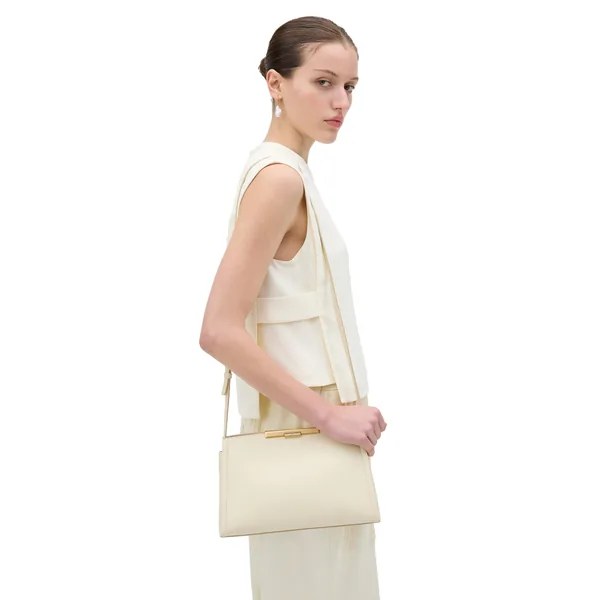 Oroton Miriam day bag