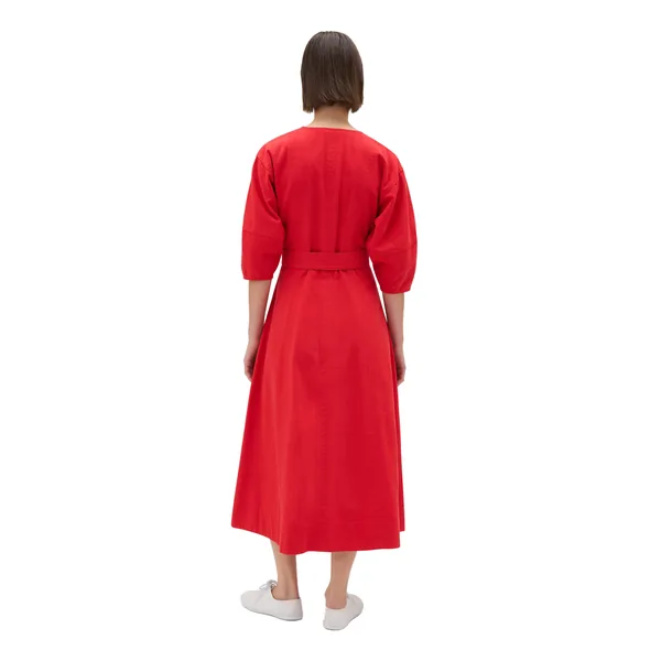 Market Red dresses