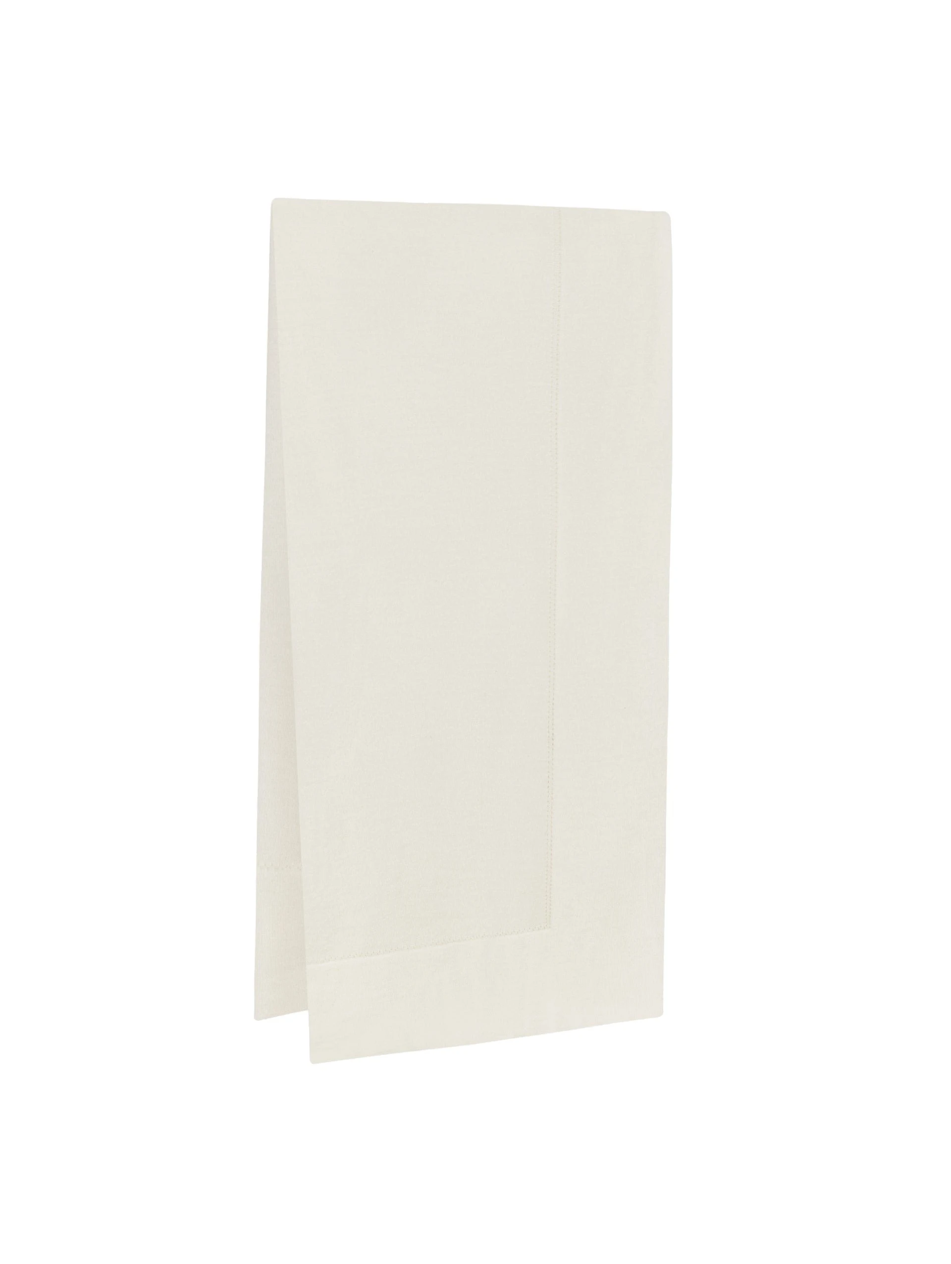 Oscar de la Renta Wool-Blend Shawl in Ivory Oscar de la Renta Wool-Blend Shawl in Ivory