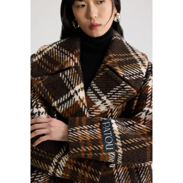 Cropped double-breasted coat in Autumn Checkerboard wool blend - Image 4