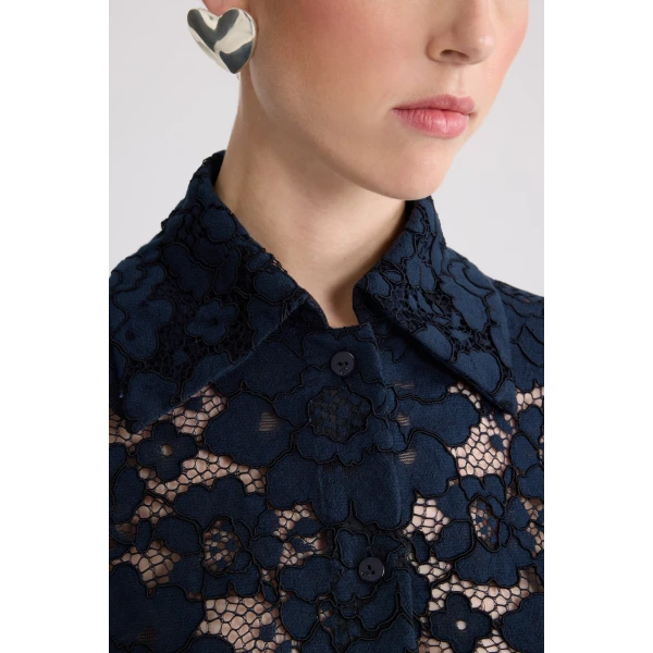 Eco-friendly cotton blend short-sleeved shirt in Deep Sea Blue - Image 4