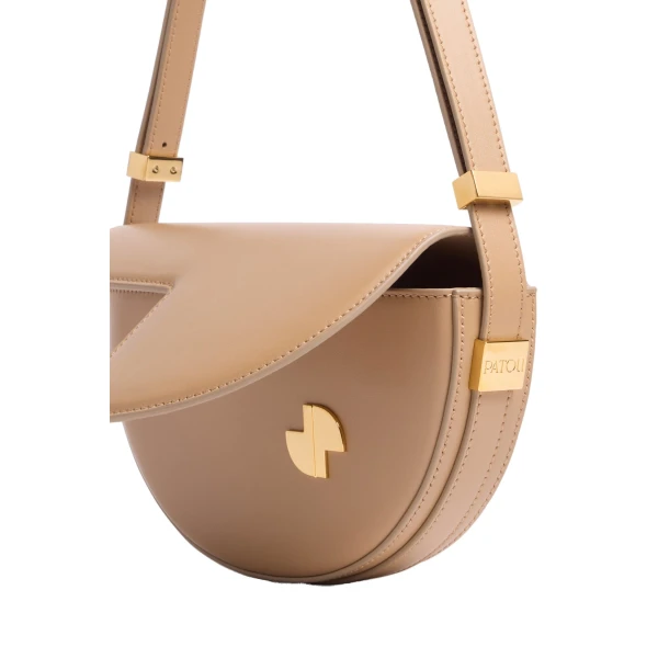 Le Petit Patou leather bag in Sand - Image 2