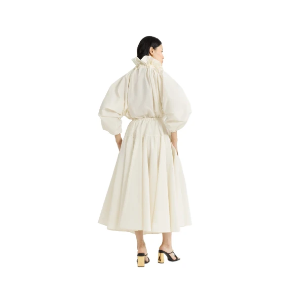 Long volume skirt in Ivory recycled faille - Image 3