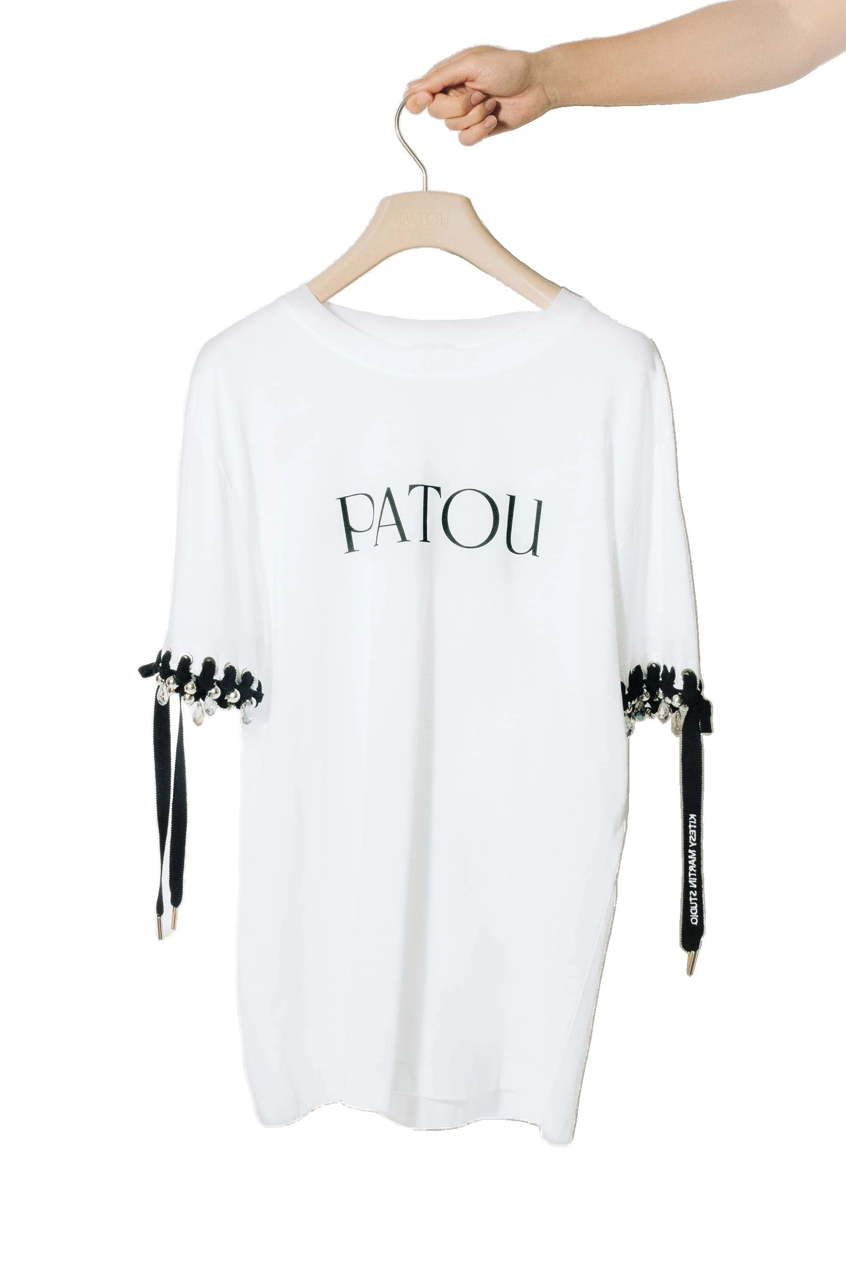 Patou Patou Upcycling logo t-shirt in Black organic cotton | Tops | Luxury Shoes Patou Patou Upcycling logo t-shirt in Black organic cotton
