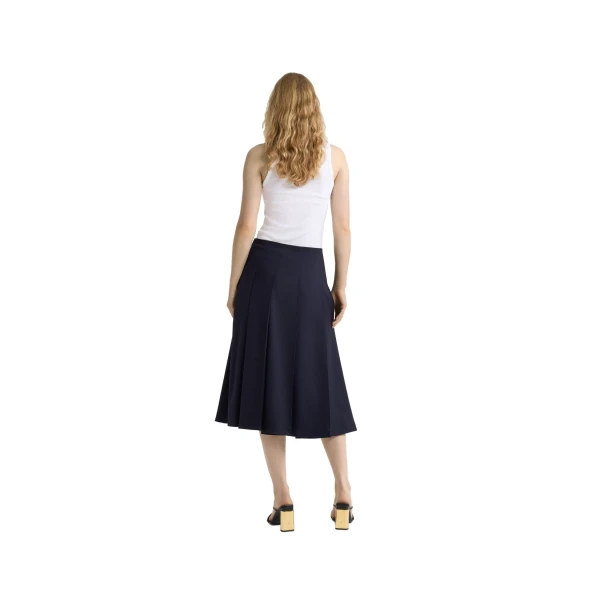 Pleated midi skirt in Navy Black sustainable technical wool twill - Image 3
