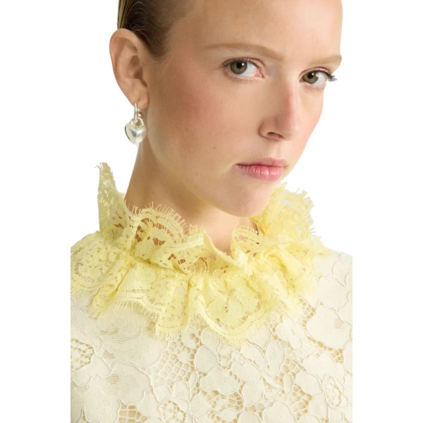 Sleeveless eco-friendly cotton blend mini dress in Lemonade - Image 4