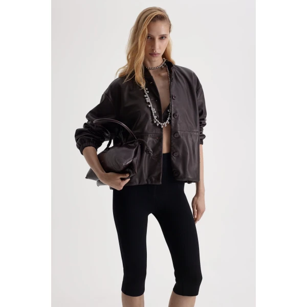 Crepe Knit Capri