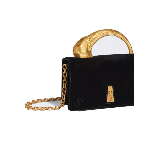 is schiaparelli made in italy