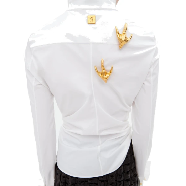 designer brooches & pins