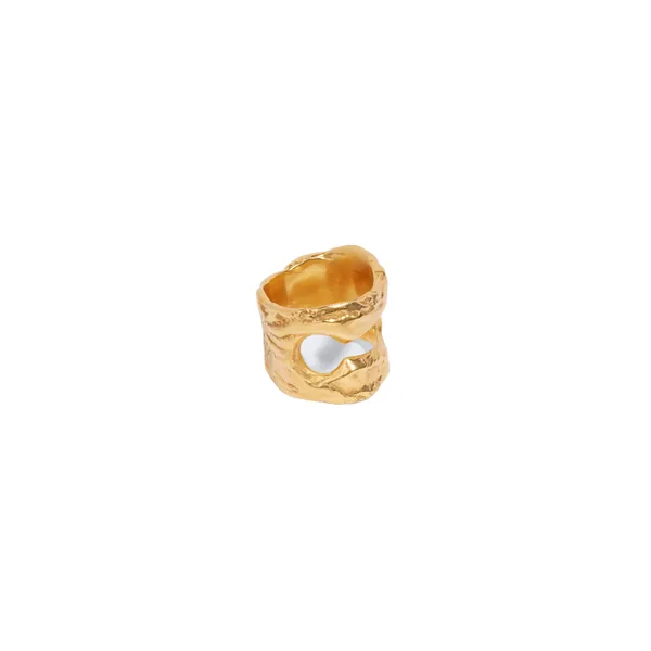 schiaparelli keyhole ring