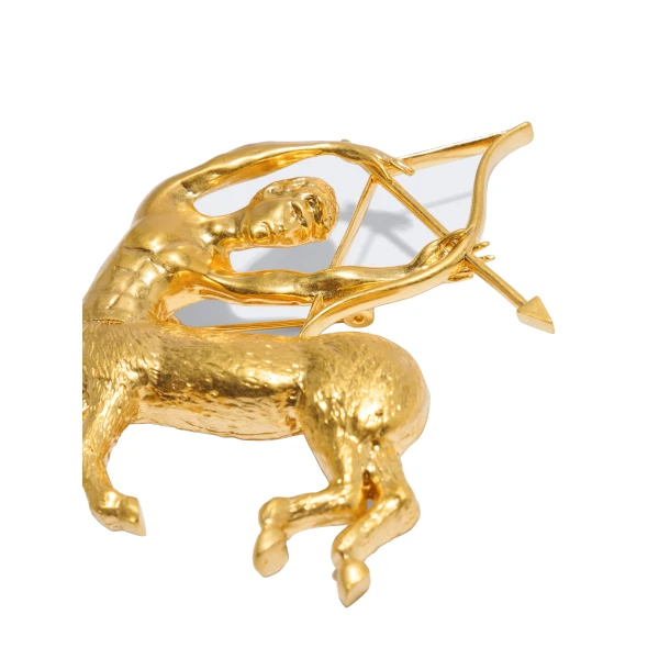 designer brooches & pins