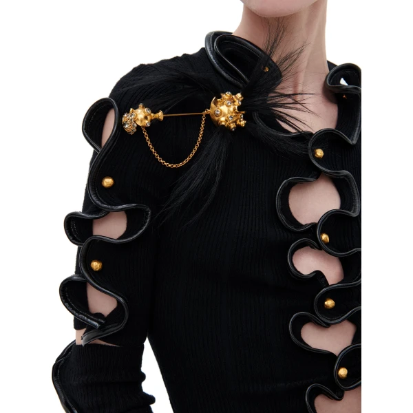 designer brooches & pins