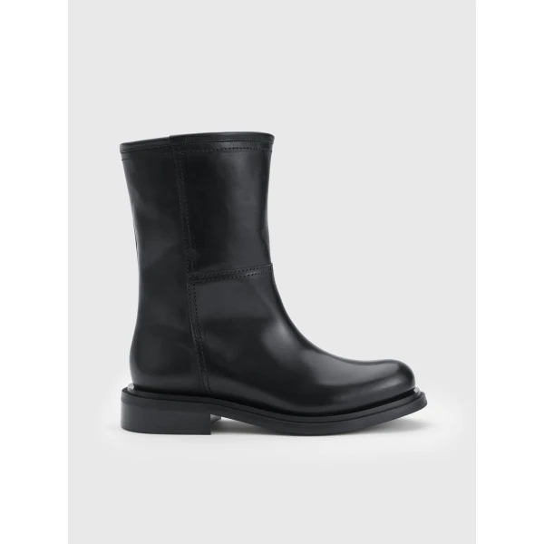 ATP Atelier Sirone in Black Boots