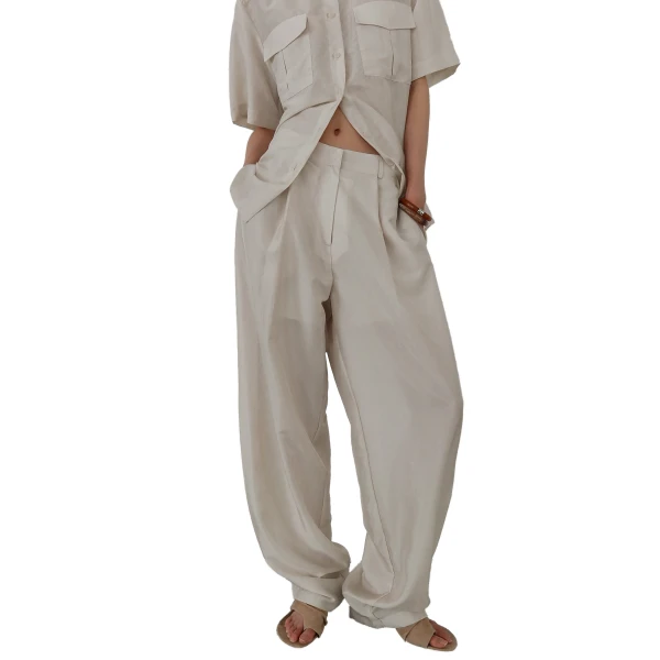 light beige pants