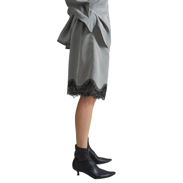 The Frankie Shop Baxter Lace Bermuda Shorts