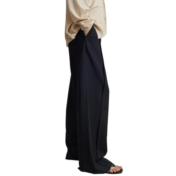 black pants