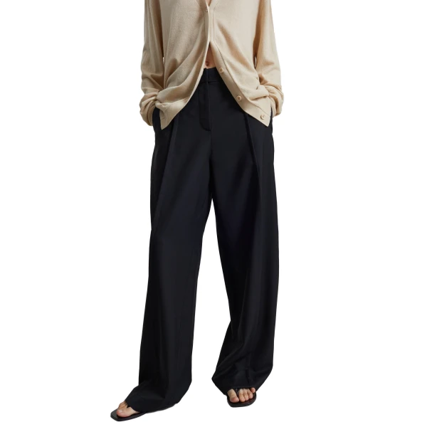 The Frankie Shop pre-fall 2026