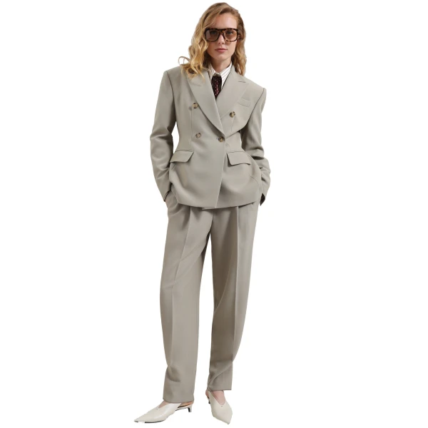 light taupe pants