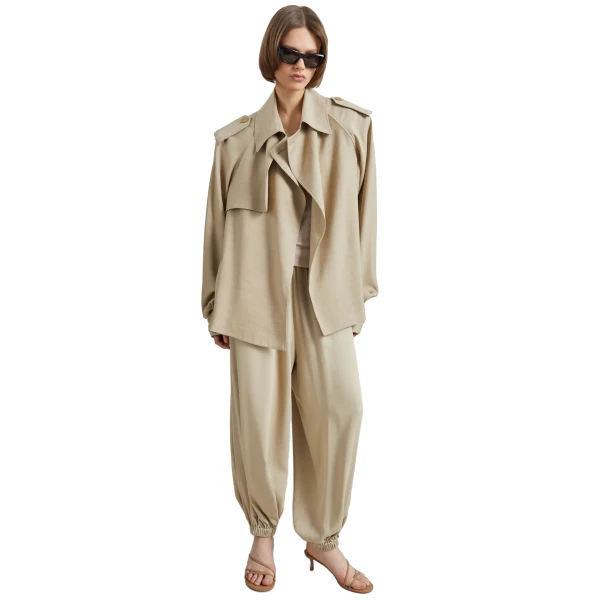 The Frankie Shop Elva Fluid Short Trench