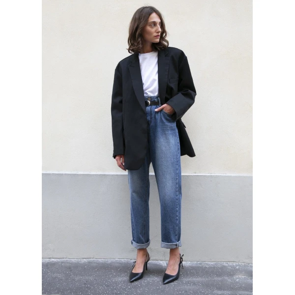 black jackets