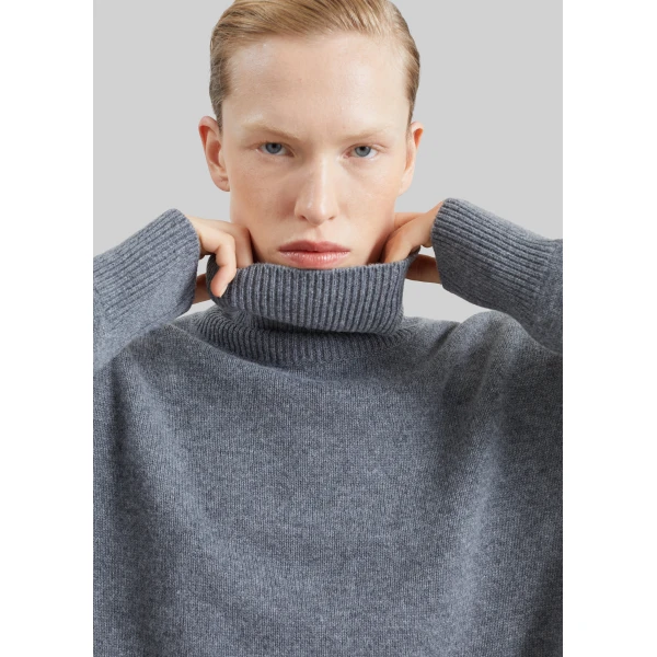 dark grey knitwear