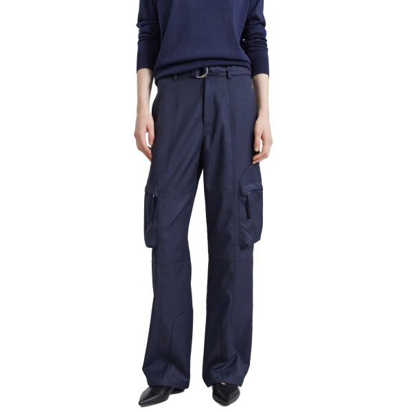 navy pants