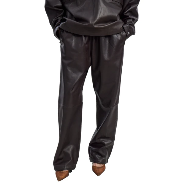 brown pants