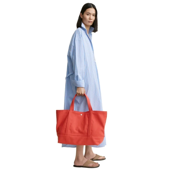 Beach tote in Red - Image 3