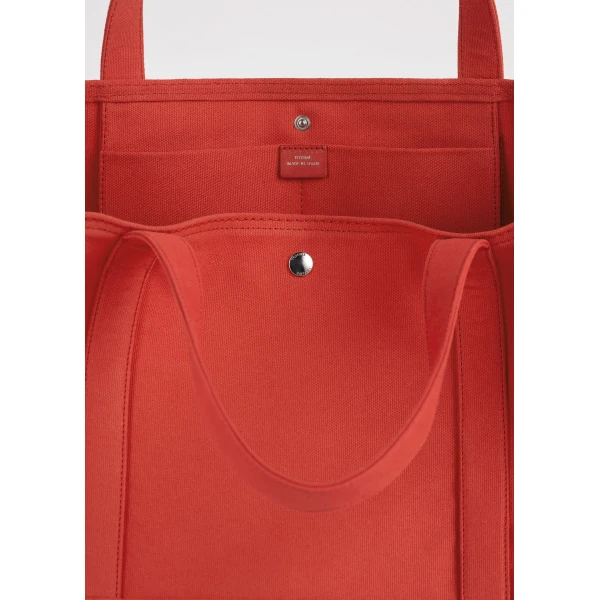 Beach tote in Red - Image 5
