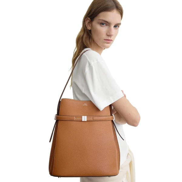 Belted grained-leather bucket bag in Tan - Image 2