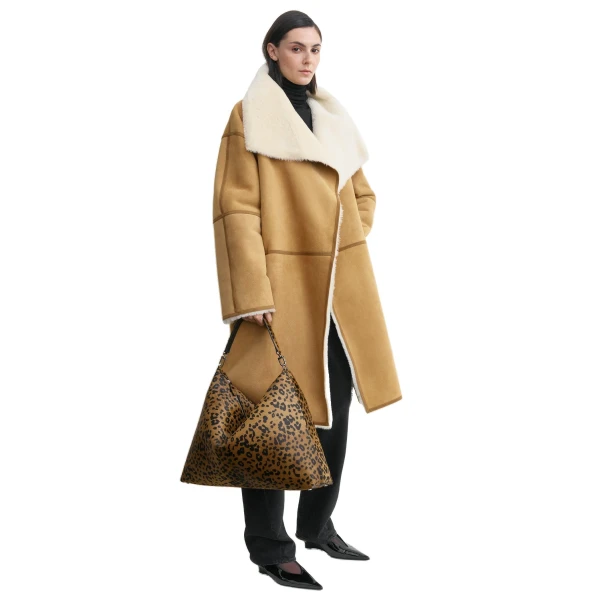 Bevel pony hair bag in Leopard - Image 3