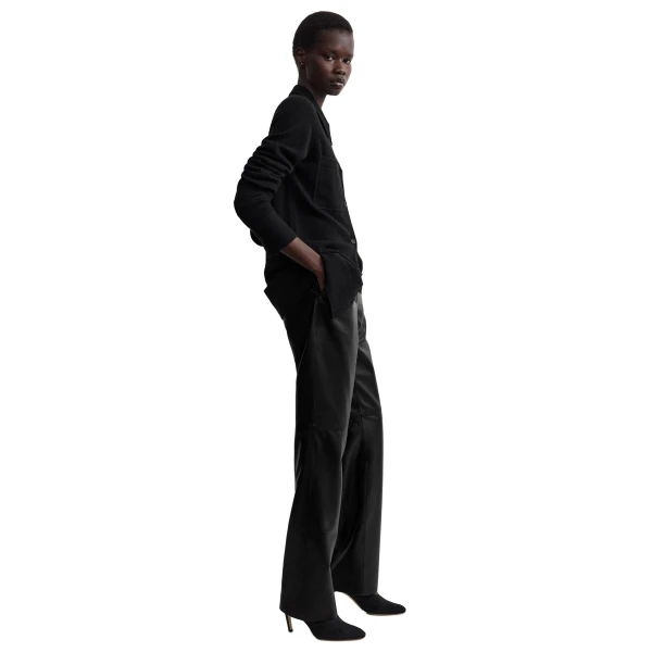 Toteme Cashmere shirt in Black, view 3