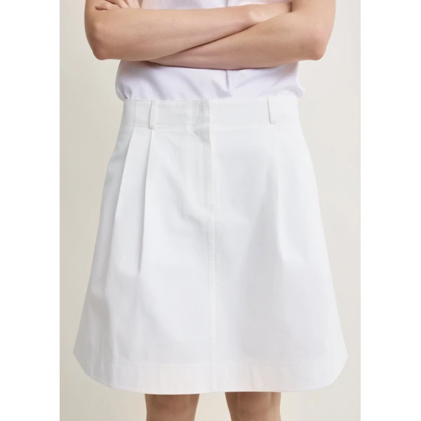 Toteme Chino skirt in White, view 5