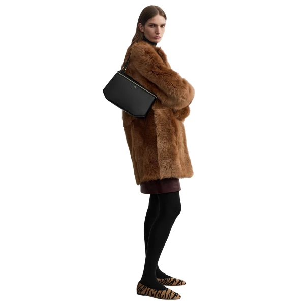 Clip leather shoulder in Black - Image 2