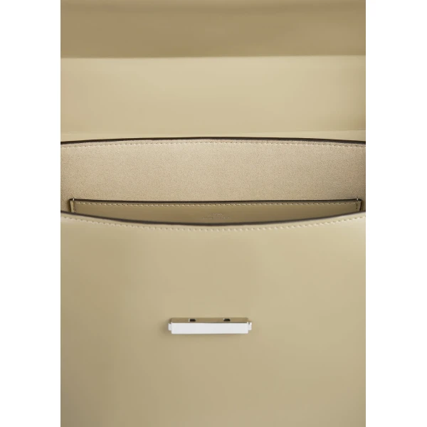 Clip polished-leather top handle in Cashew - Image 5