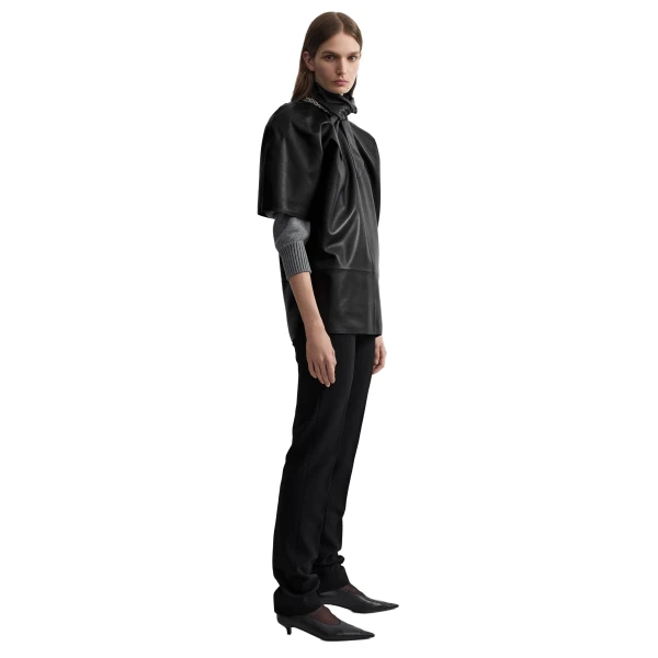 Toteme Cocoon leather top in Black, view 3