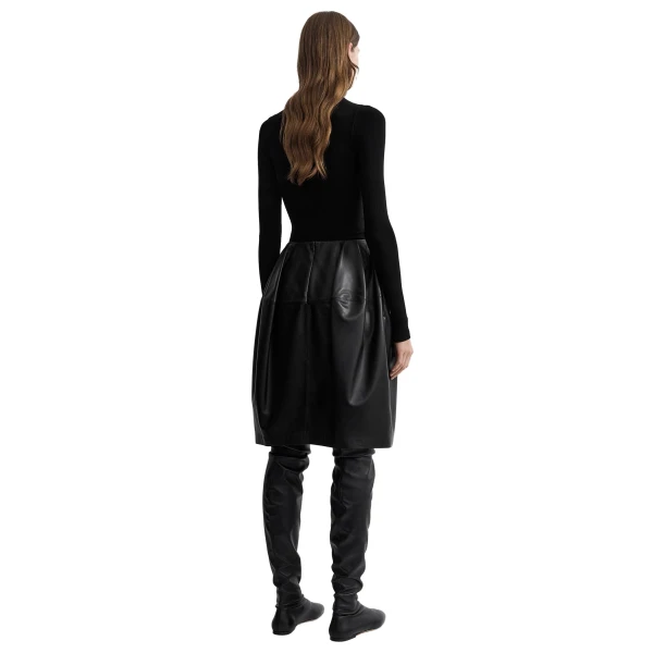 Toteme Compact jersey turtleneck in Black, view 4