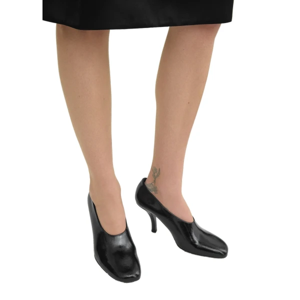 Contour naplack pumps in Black - Image 3