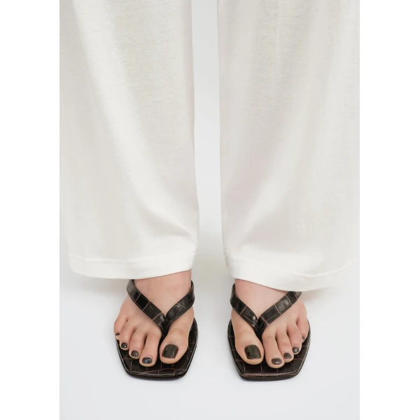 Croco-embossed heeled flip flops in Dark brown - Image 2