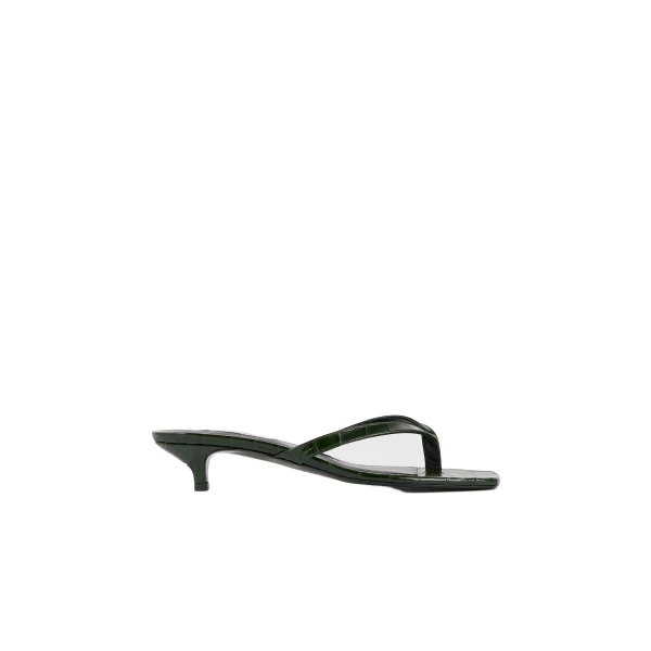 Croco-embossed heeled flip flops in Dark green