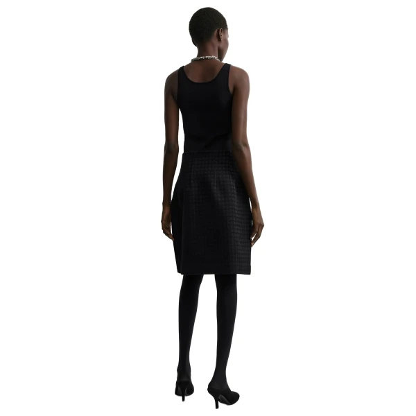 Toteme Curved skirt in Black, view 4