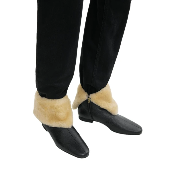 Downtown shearling boots in Black / Beige - Image 3