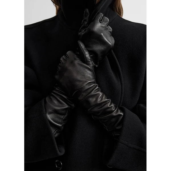 Extra-long leather gloves in Black - Image 3