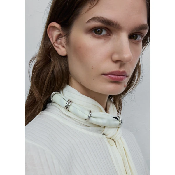Fine silk scarf collar in Ecru / Black / Silver - Image 3