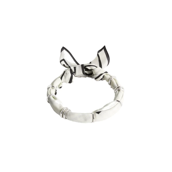 Fine silk scarf collar in Ecru / Black / Silver