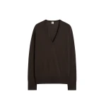 Toteme Fine v-neck knit in Fondante