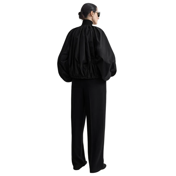 Toteme Gathered parachute jacket in Black, view 4