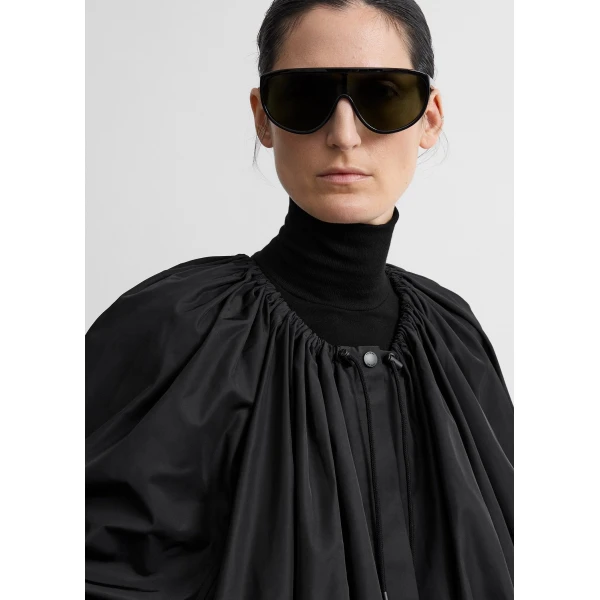 Toteme Gathered parachute jacket in Black, view 6