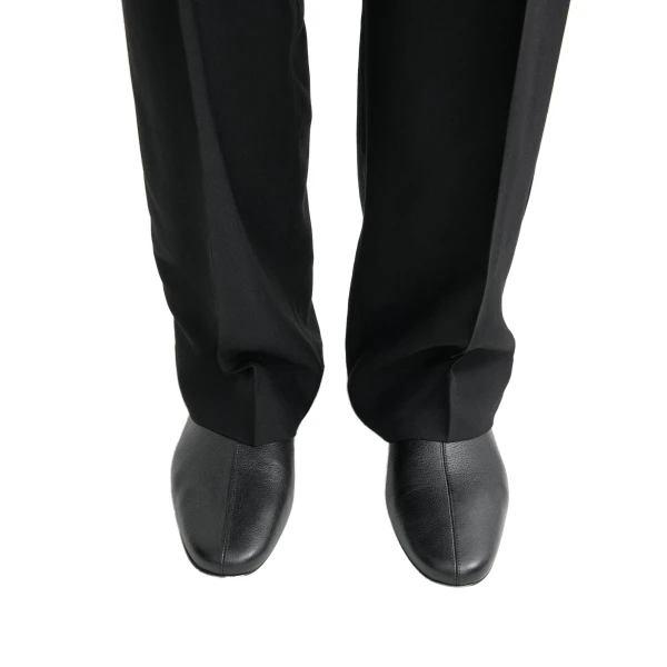 Grained-leather ankle boots in Black - Image 2