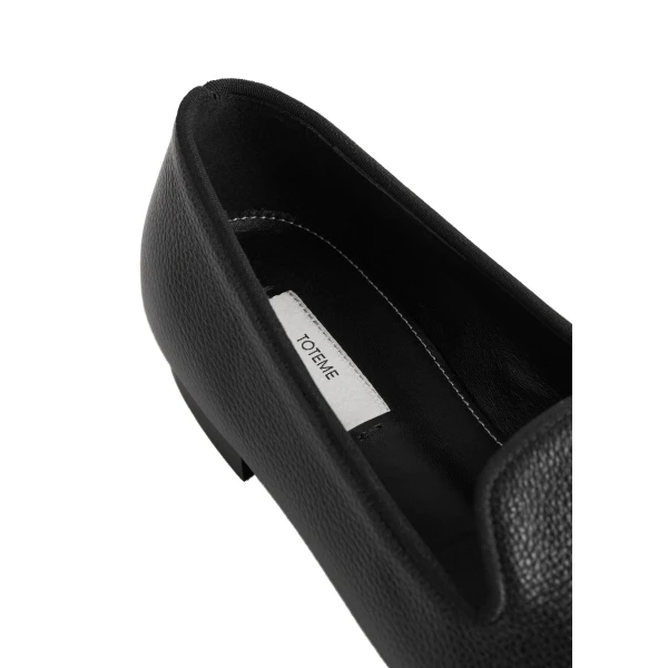 Grained-leather loafers in Black - Image 6